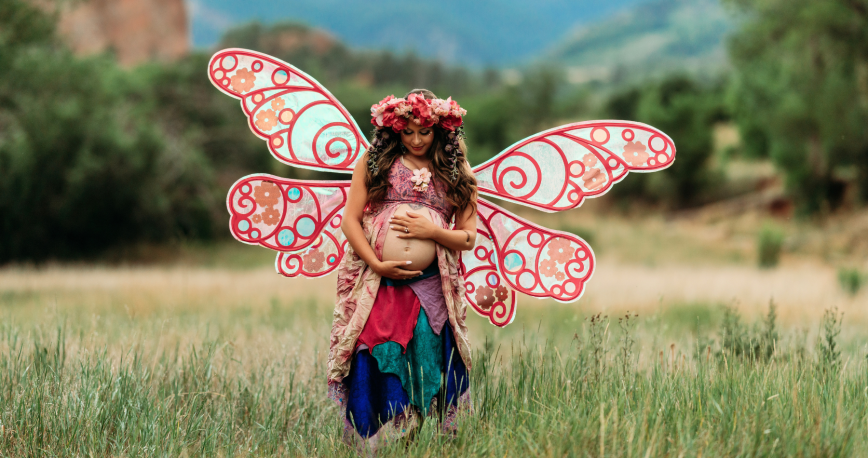 Bumps, Bubbles, and Breastfeeding: Stories of Pregnancy and Motherhood in the Faire